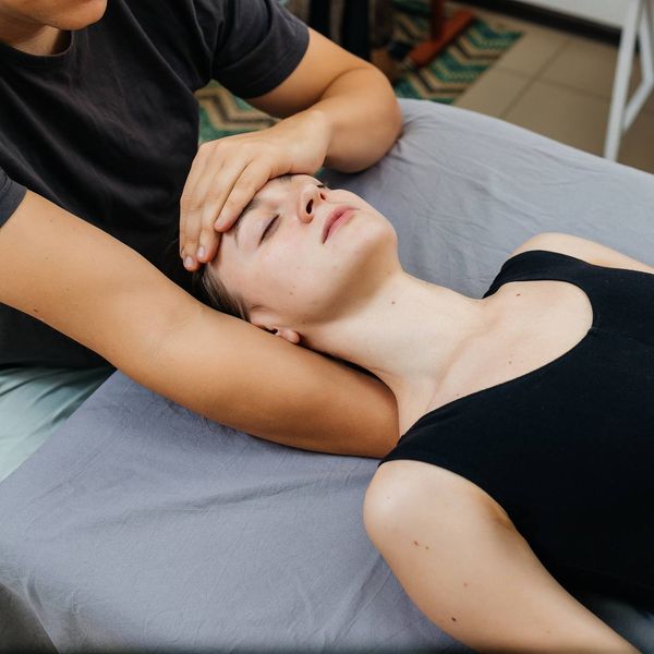 Юра — телесно-ориентированный терапевт